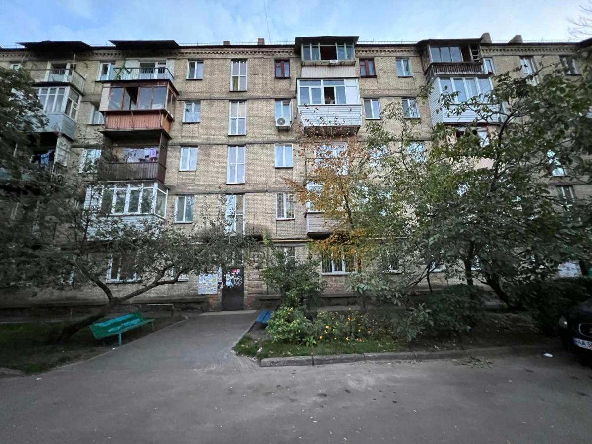Apartment Near Metro Station Darnitsa Киев Экстерьер фото