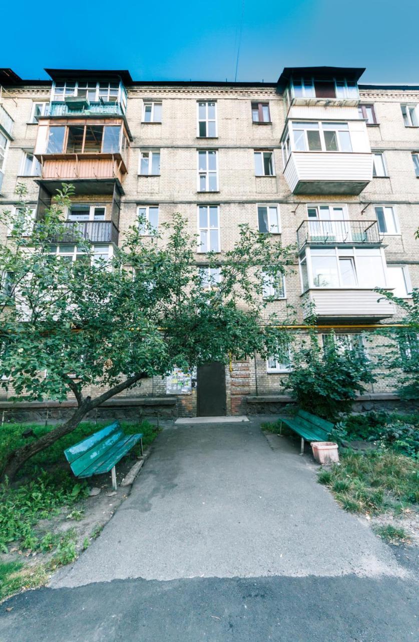 Apartment Near Metro Station Darnitsa Киев Экстерьер фото